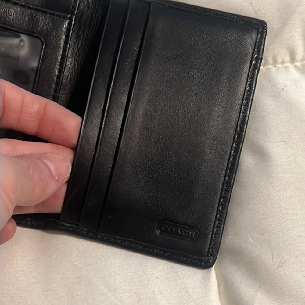 Coach Black Leather Bifold Cardholder - Picture 6 of 8